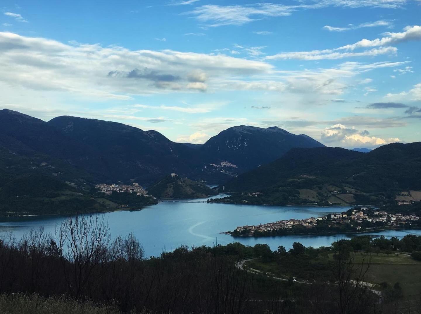 C'Era Una Volta Affittacamere Colle di Tora Exteriör bild