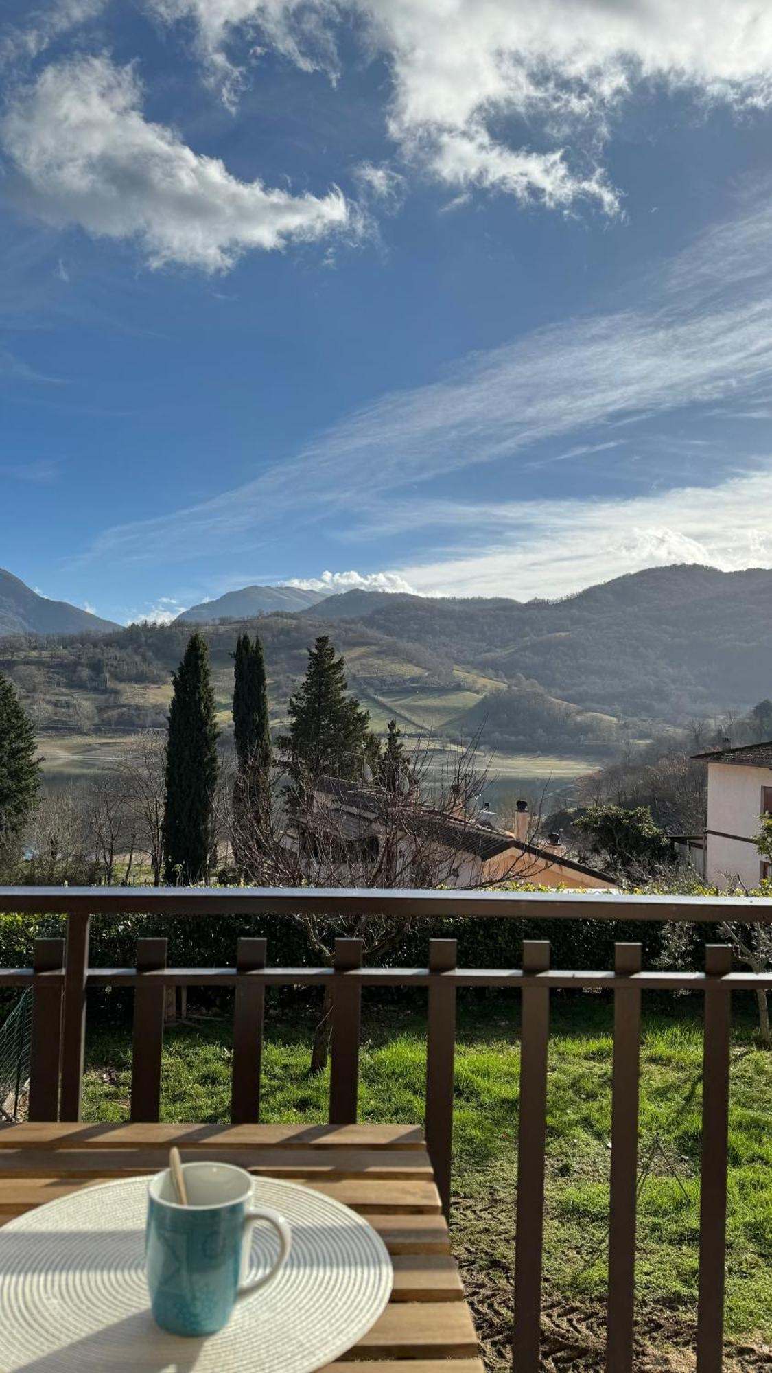 C'Era Una Volta Affittacamere Colle di Tora Exteriör bild